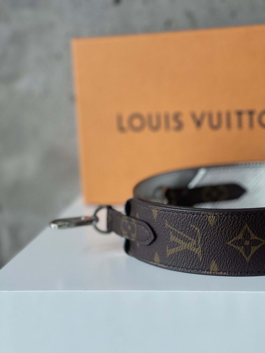 Louis Vuitton pasek cena